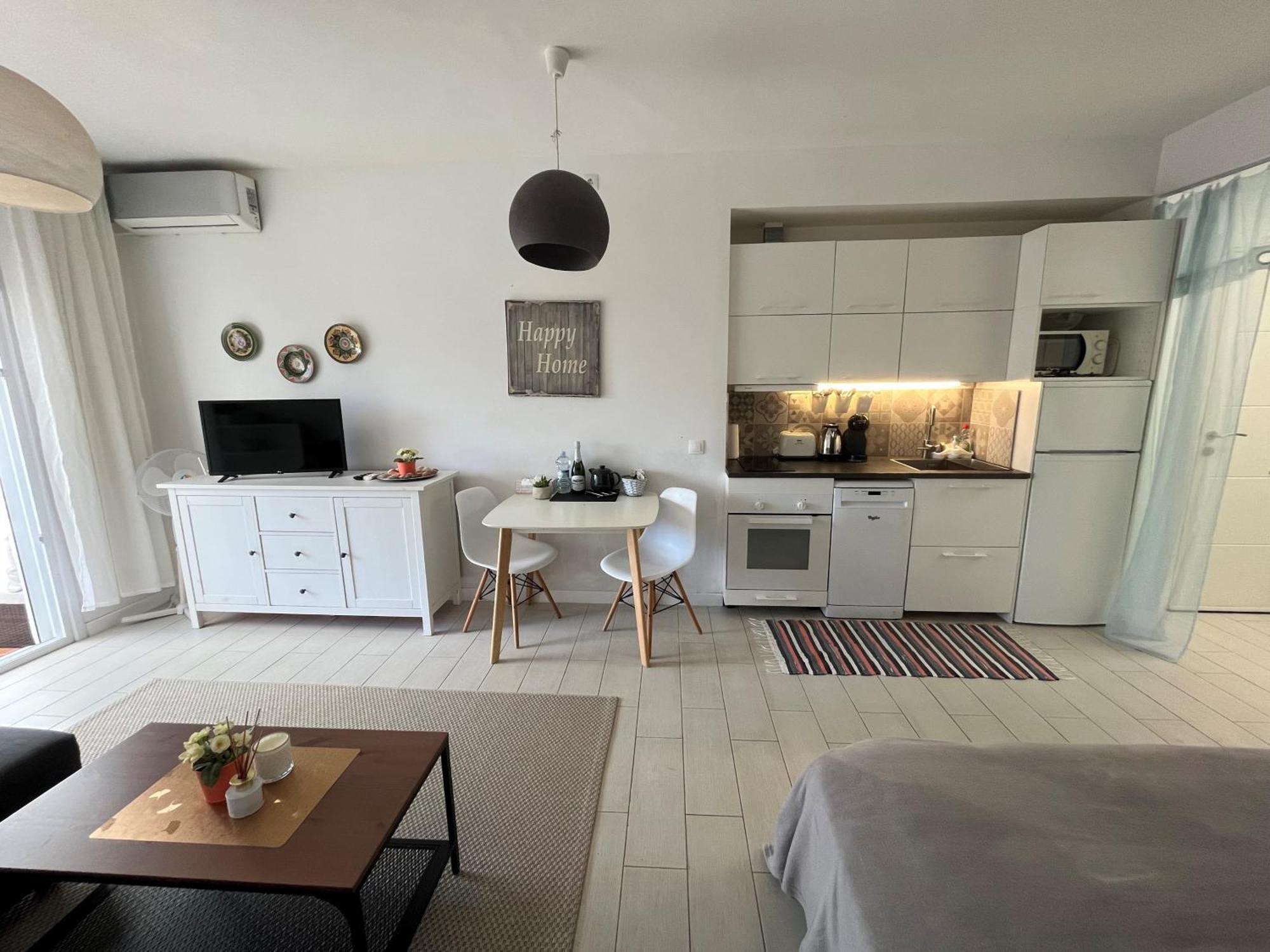 "Los Rosales Apartment, 500M To The Beach" Sitio de Calahonda Luaran gambar