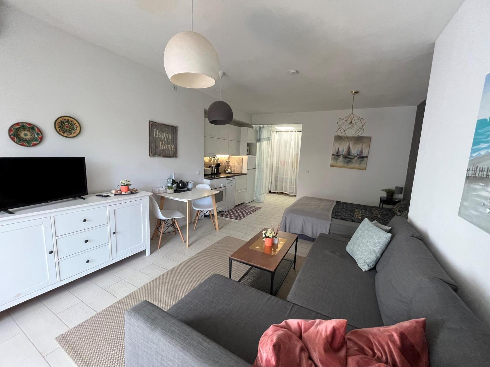"Los Rosales Apartment, 500M To The Beach" Sitio de Calahonda Luaran gambar